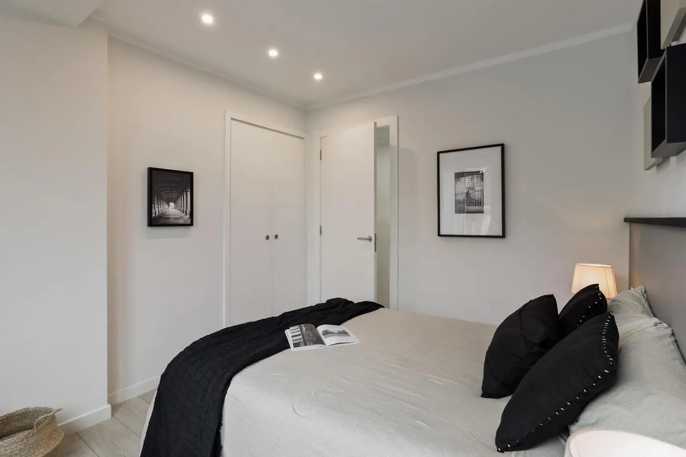 Rasa - 2 Bedroom In Sant Gervasy Barcelone 0*,  Espagne