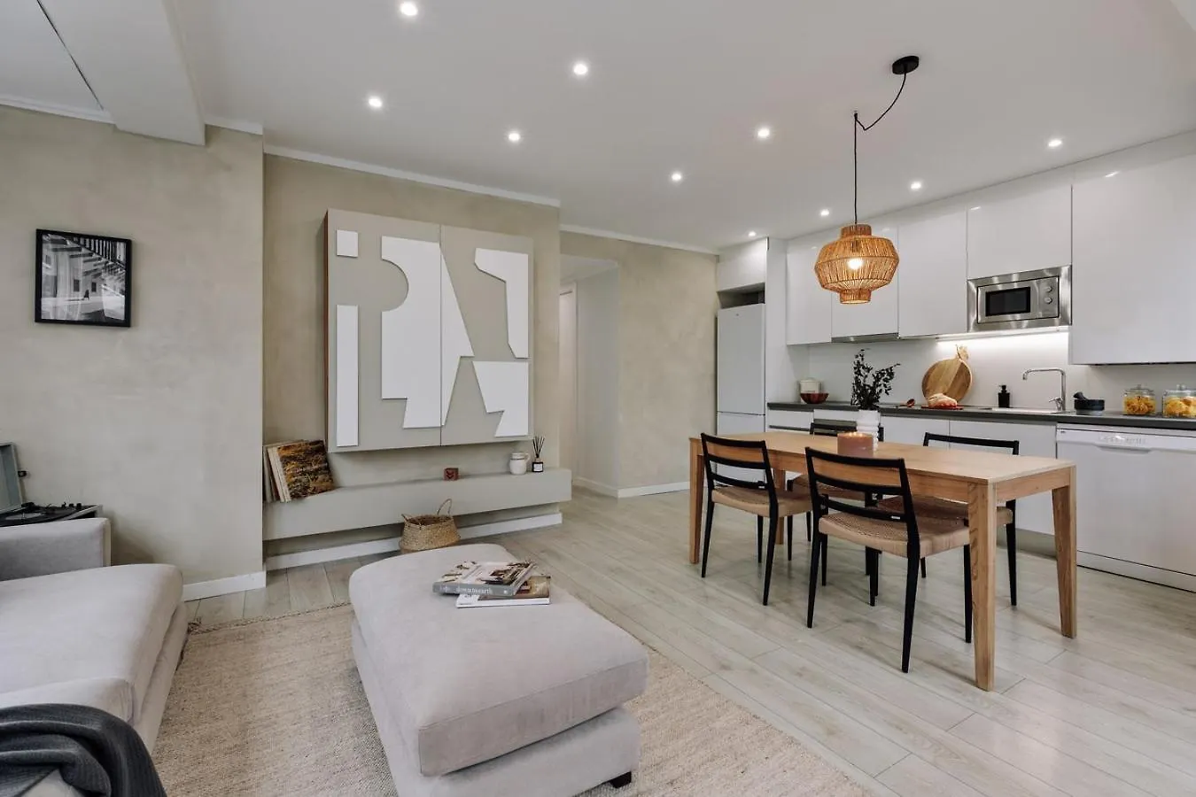 Rasa - 2 Bedroom In Sant Gervasy Barcelone