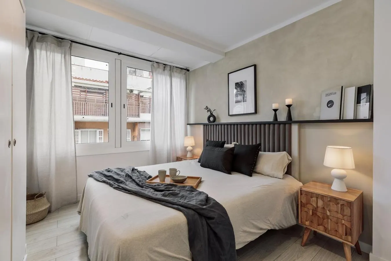 Rasa - 2 Bedroom In Sant Gervasy Barcelone 0*,