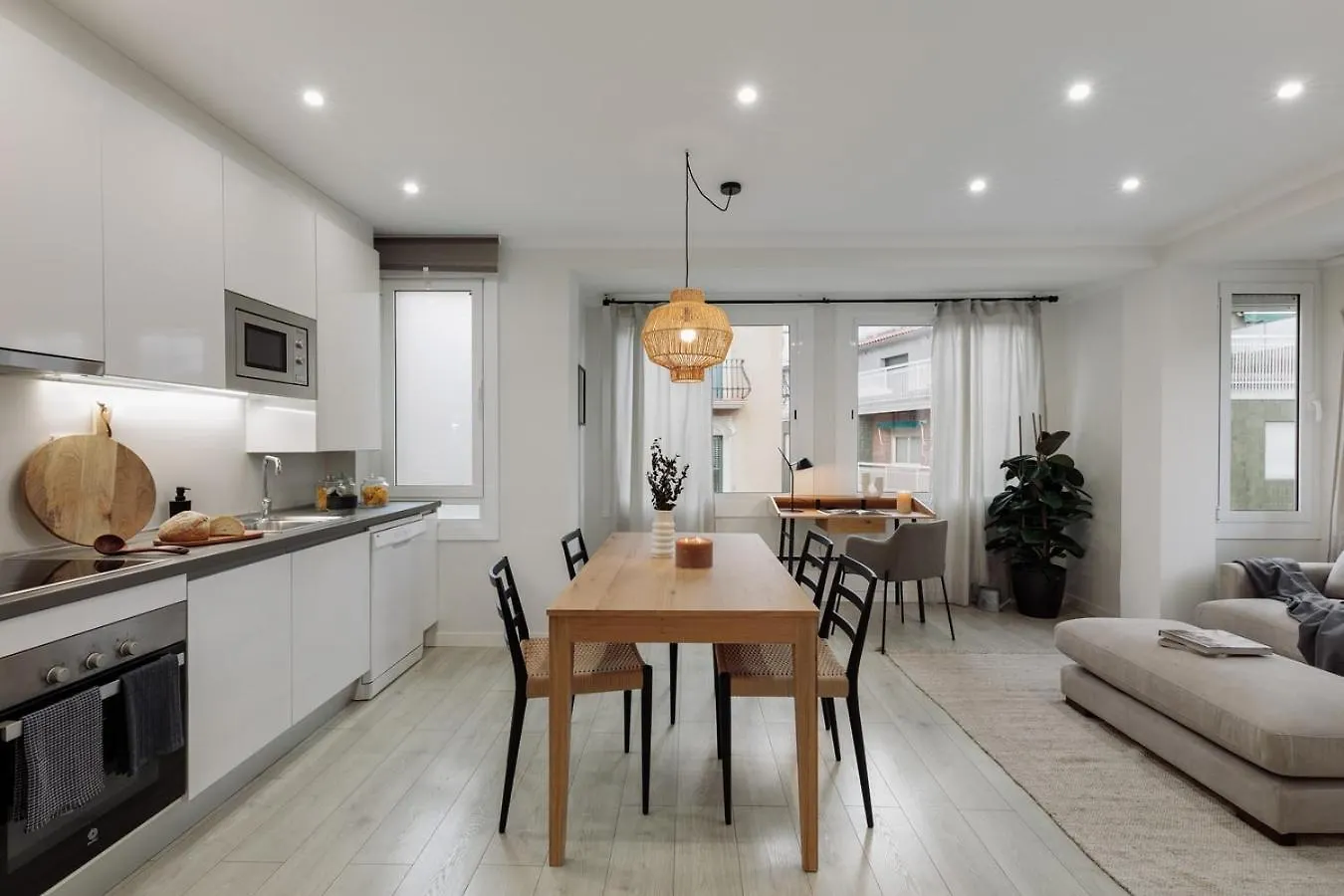 Rasa - 2 Bedroom In Sant Gervasy Barcelone Appartement